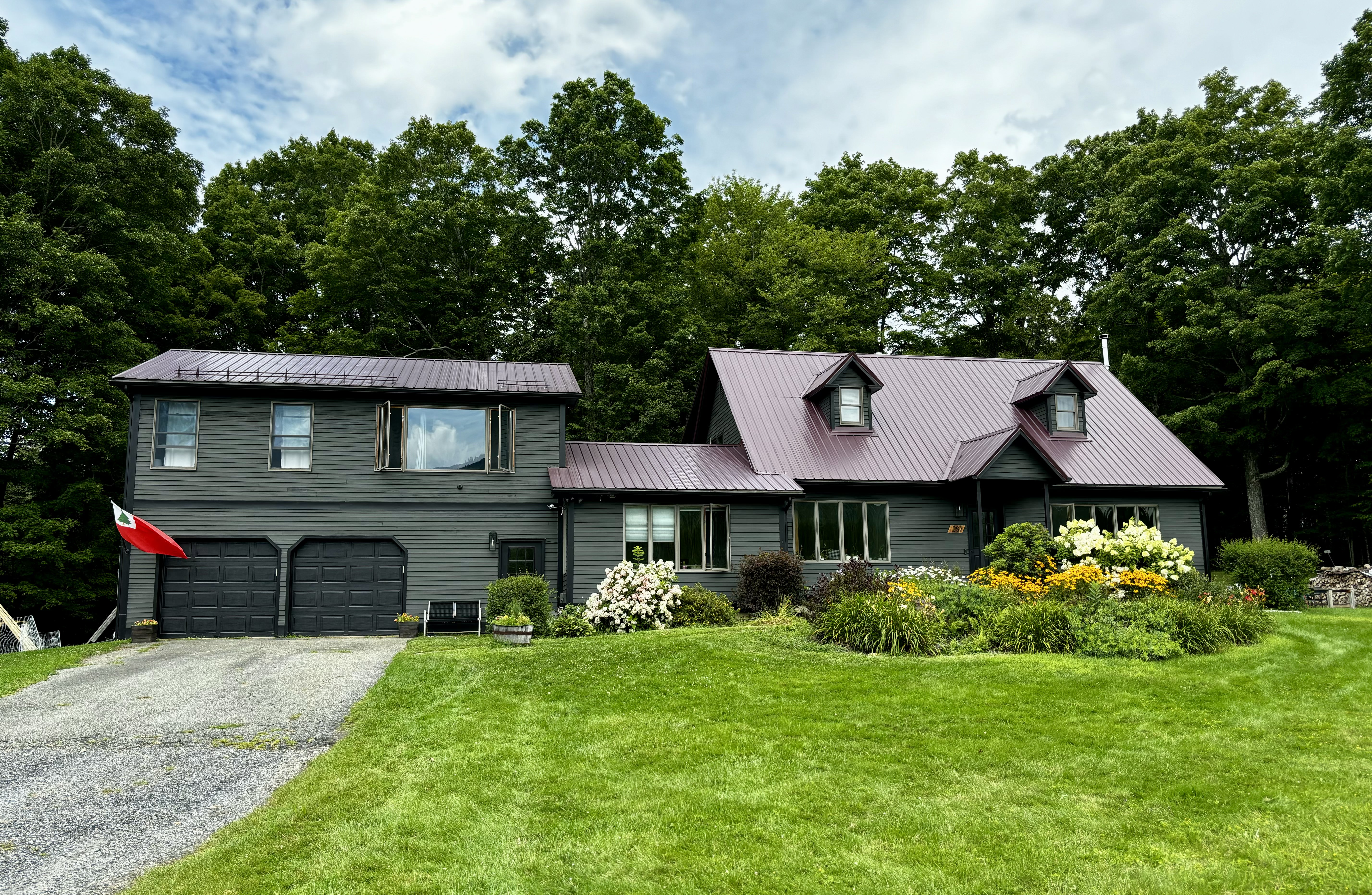 Burke View apartment, exterior